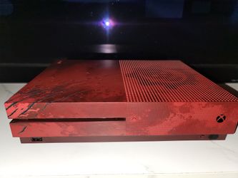 Xbox One S 2TB Limited Edition Console - Gears of War 4