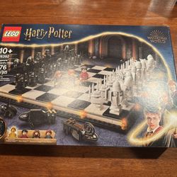 LEGO Harry Potter Hogwarts Wizard's Chess 76392