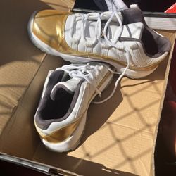 Jordan 11s