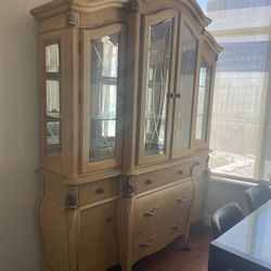 3 Section Buffet And Hutch