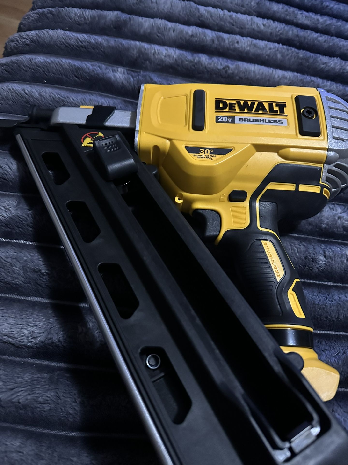 Dewalt Framing Nail Gun