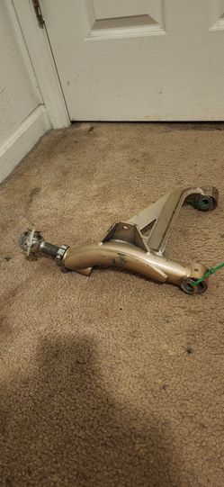 G35 rear upper control arms