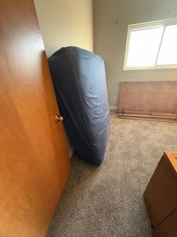 Queen bed set