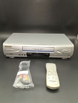 Panasonic, VCR with remote and cable.  Works fine.