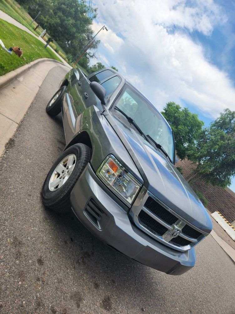 2008 Dodge Dakota