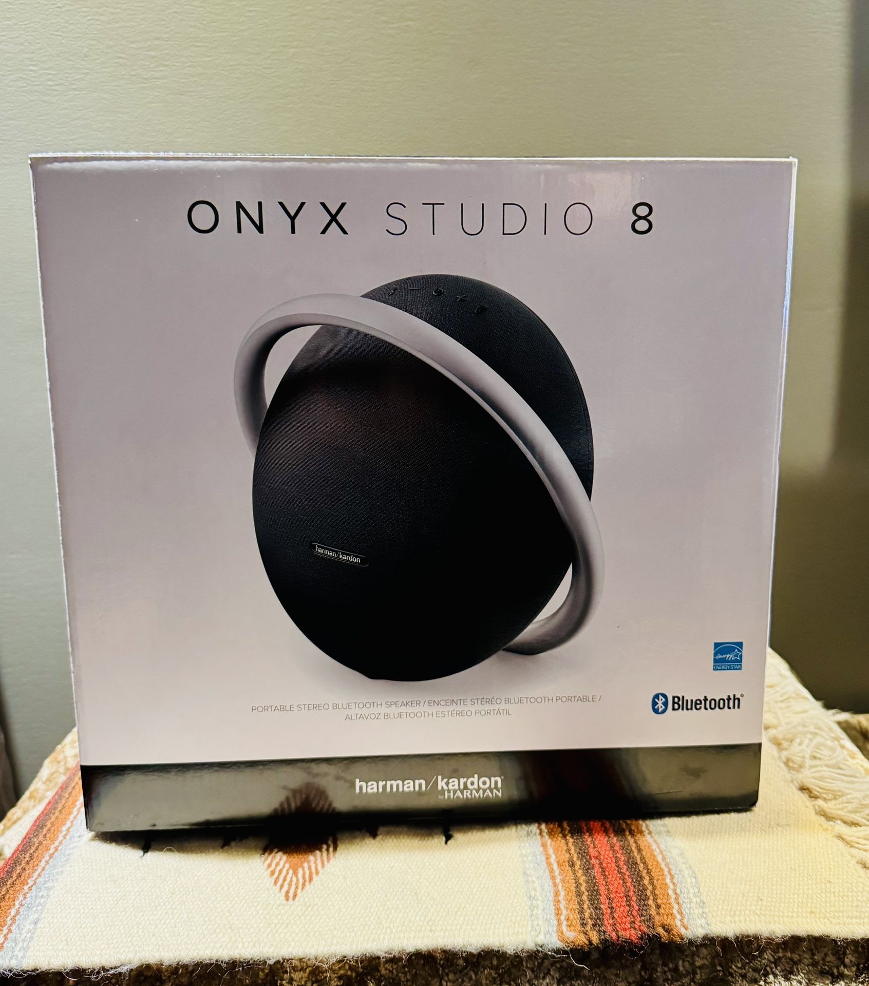 Onyx Studio 8 Bluetooth Speaker 