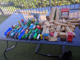 Thomas & Friends Wooden Train Set