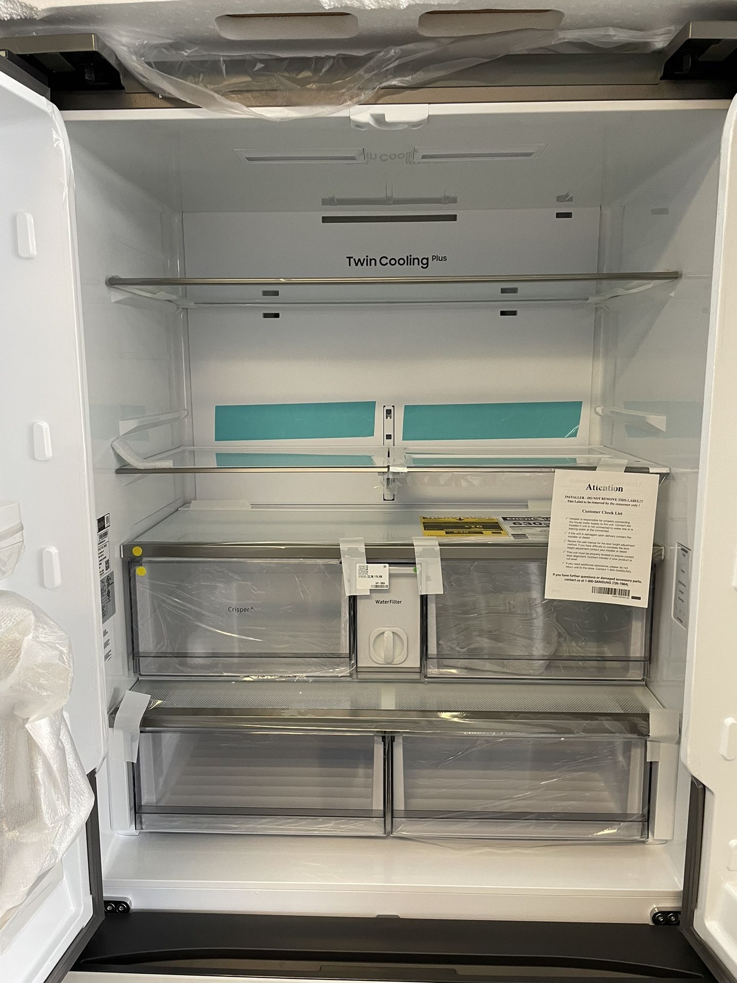 Samsung French Door Bespoke Counter Depth Refrigerator In White Glass