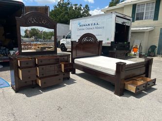 Queen bedroom Set