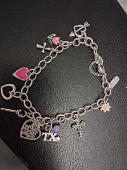 James avery bracelet with charms