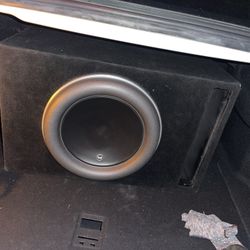 JL 13w7 SUBWOOFER