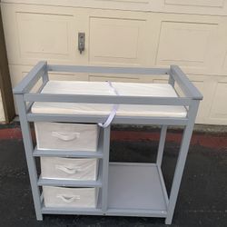 Changing Table With Drawers 
