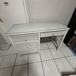White Desk / Tv Stand With Drawers 