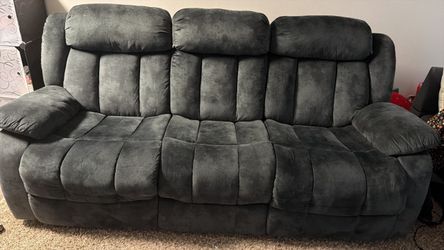 Recliner sofa