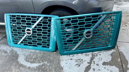 Volvo vnr truck front grille cover 2019-up (Each or set)