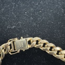 10k Yellow Gold Cuban Link Chain 