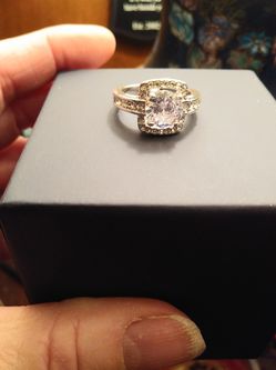 I have a Beautiful wedding or engagement ring