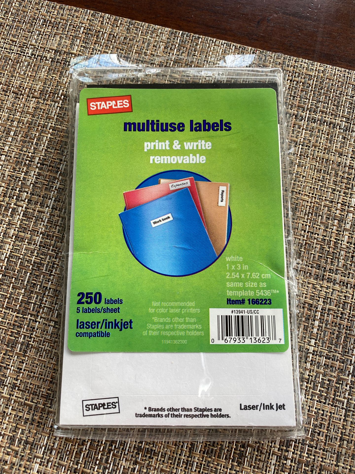 Staples multi-use labels