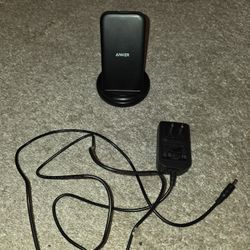 Anker Wireless Wall Charger Stand 