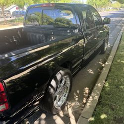 2004 Dodge Ram 1500 Hemi Express Slt