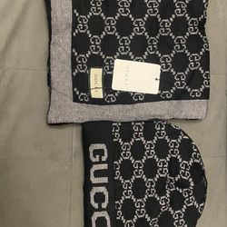 Gucci Hat And Scarfs Set 