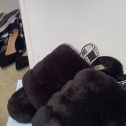 Ugg Slides 