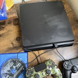 PS4