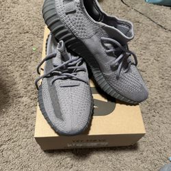 NEW Yeezys Men’s 12
