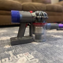 Dyson V8 Animal+