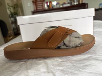 Sandals slip ons slides flats shoes NEW