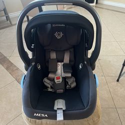 Uppa Baby Infant Car Seat And Base