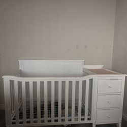 Baby Crib 
