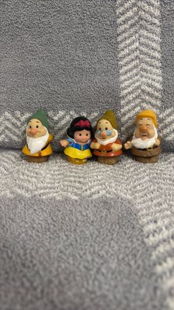 Fisher Price Little People Snow White & 3 dwarfs