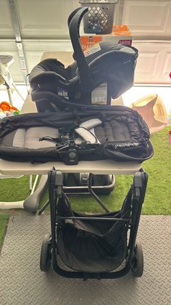 Baby Stroller, Car seat with base, Bassinet all in one