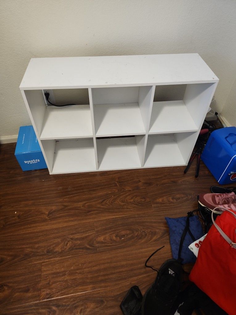 White Cube Shelves