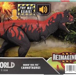 Jurassic World Legacy Roarin' Real Feel Carnotaurus Action Figure 