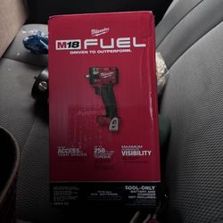 Milwaukee 3/8 Impact 