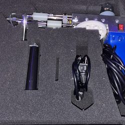Electric Rug Tufting Gun Kit – Barely Used – With Case”