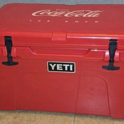 YETI Coca-Cola '45' Tundra Cooler