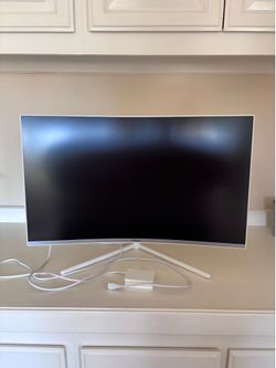 Samsung 32” curved monitor