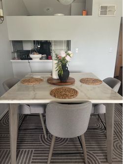 Dinning table