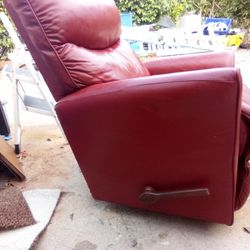 Lazy Boy Recliner Like New Soft Leather