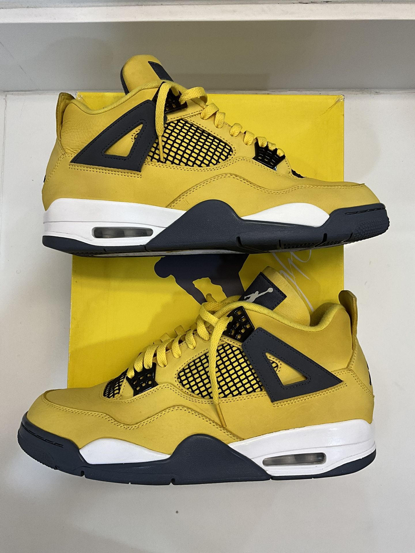 Jordan 4 Retro Lightning (2021) Men’s Size 12