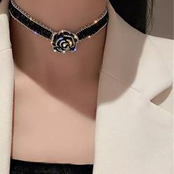 FYUAN High Quality Handmade Black Crystal Choker Necklaces for Women Elegant Camellia Necklaces Wedding Banquet Jewelry