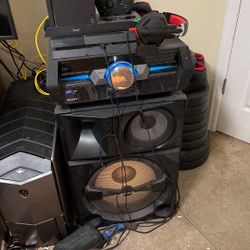 Sony shake five 2500 Watts Of window shattering power