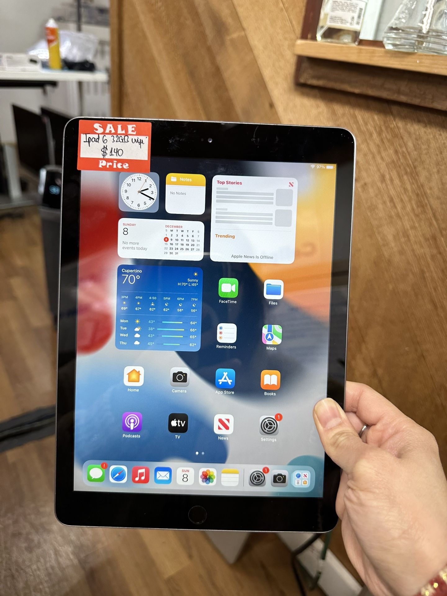 Ipad 6th gen 9.7 inch 32gb wifi