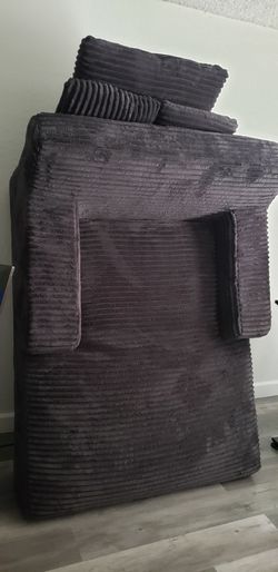 Oversize lounge chair - New