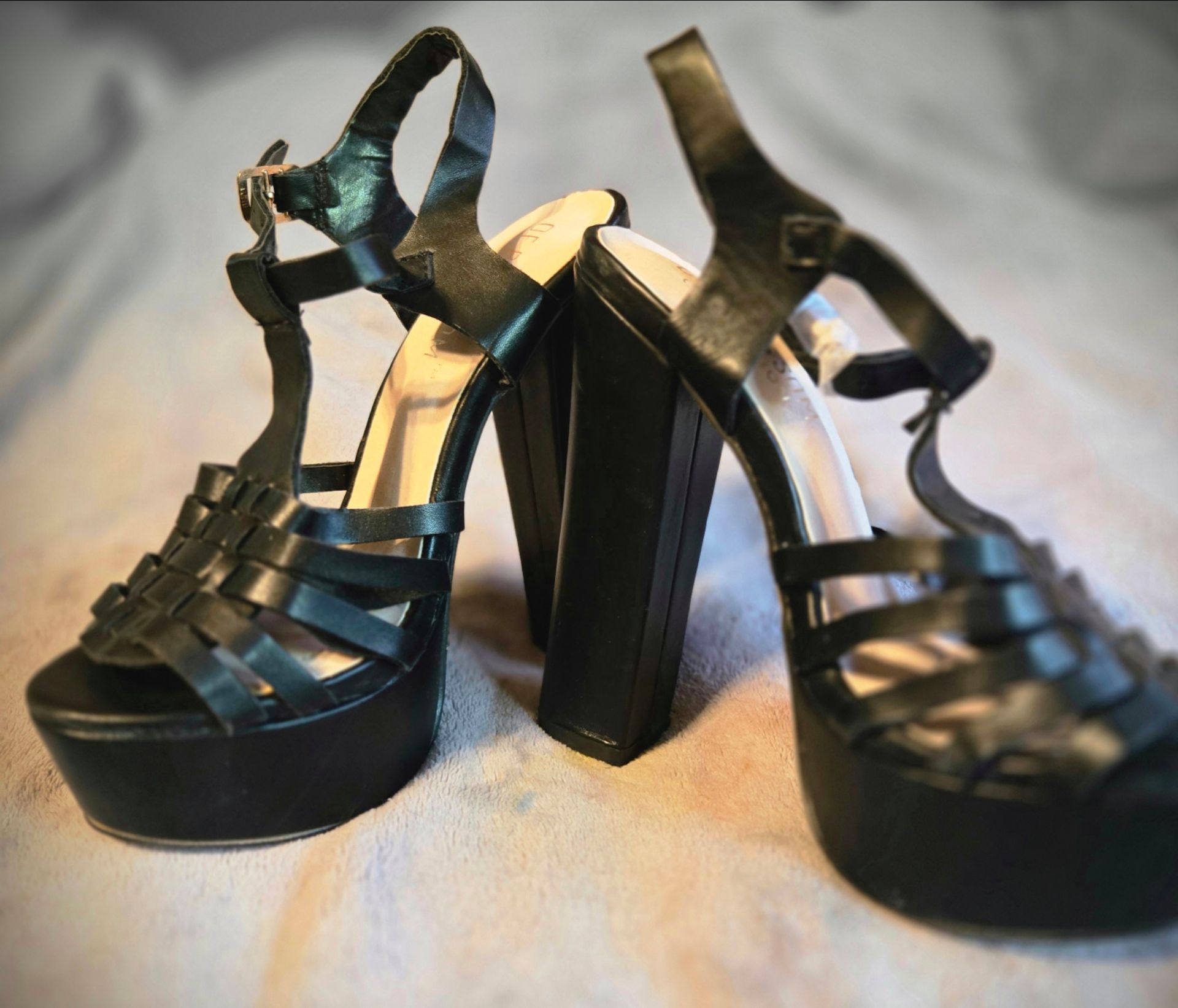 Black platform