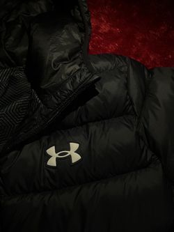 Under Armour Legend Down Size S OBO
