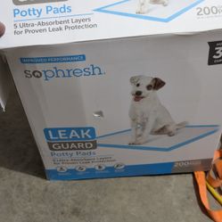 FREE !!! Doggy / Puppy -- Potty Pads  / Training Pads